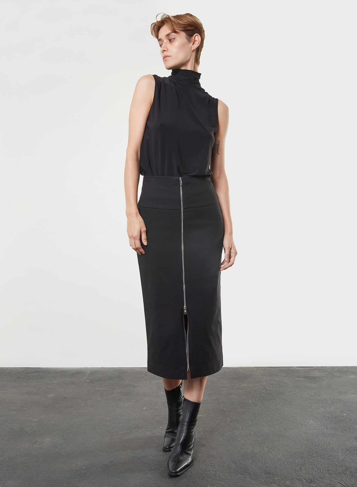 Zip Front Pencil Skirt - Black - S (RESALE ITEM) - Meg